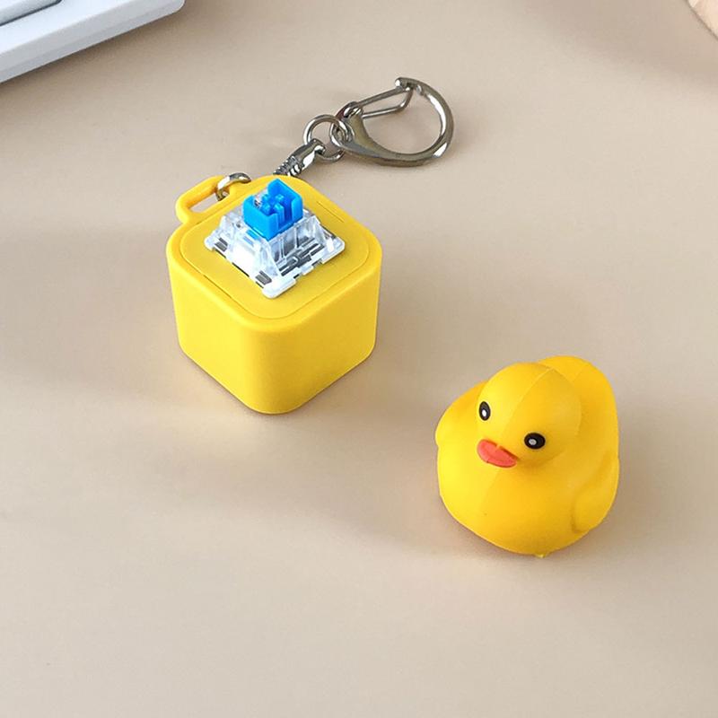🦆Funny Quacking Duck Hat Keychain