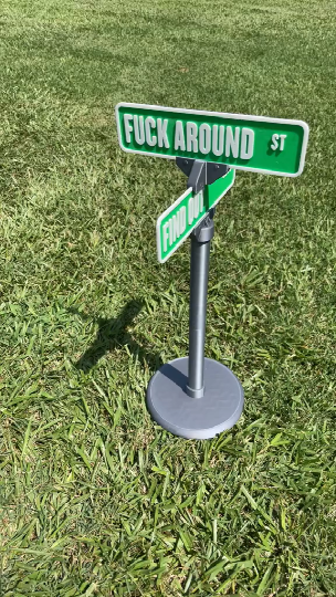 🔥Hot Sale 50%OFF-🤣F Around/Find Out Street Sign Desk Decoration