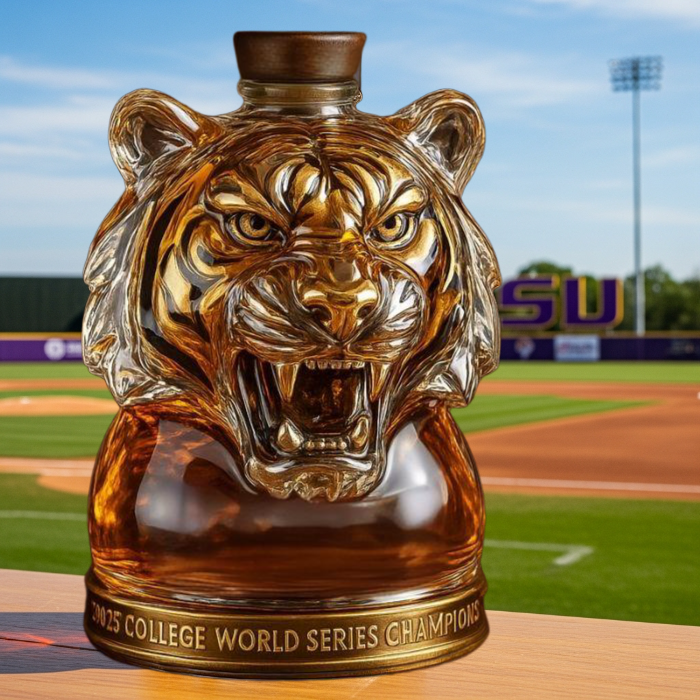 🥃🐯HOT LSU Tigers Champion Whiskey Bottle