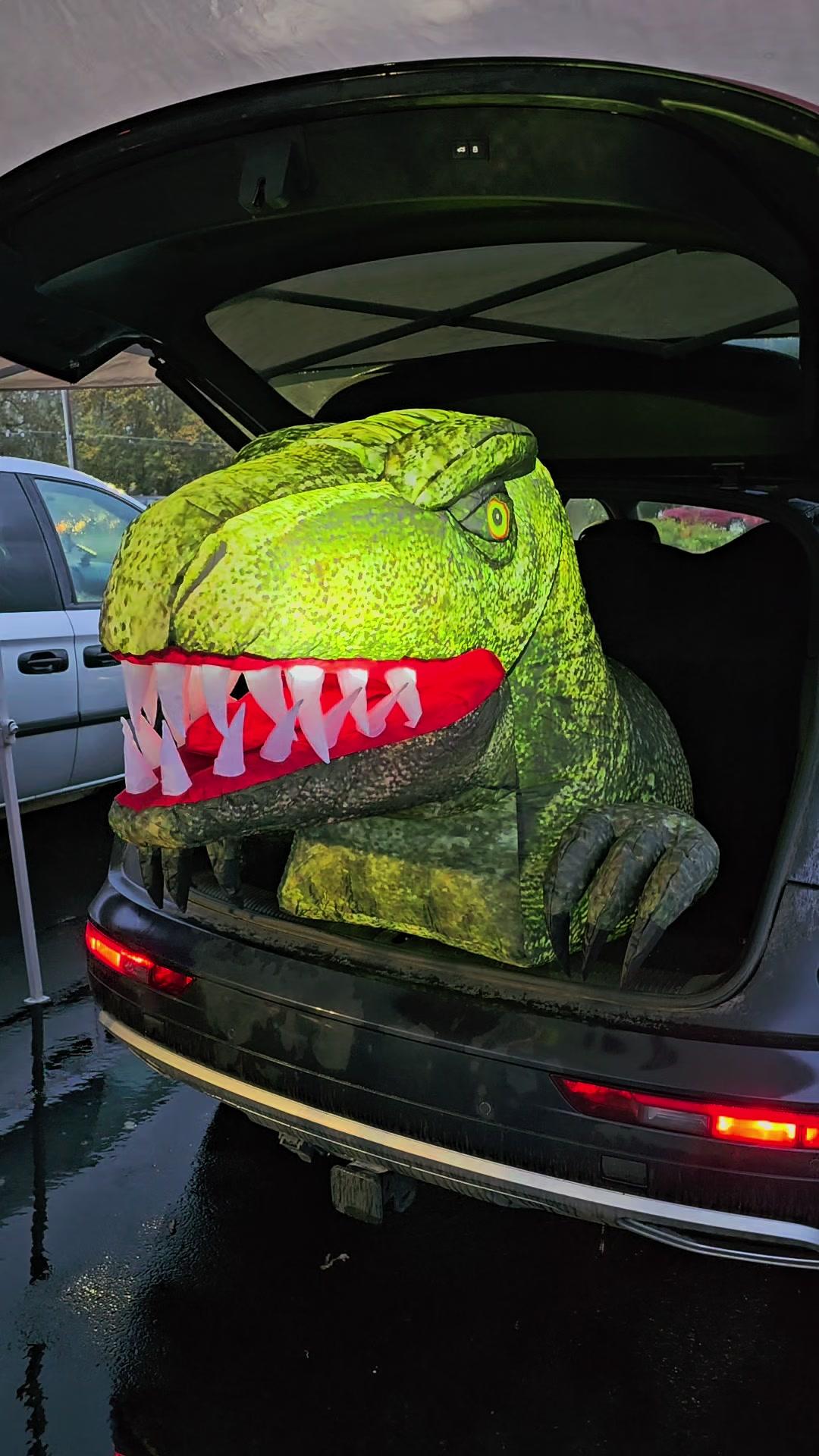 🎃Dinosaur Trunk or Treat Halloween Inflatable 👻