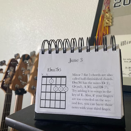 ✨Special Gift-🎸-365 Days Guitar Chords Calendar📅