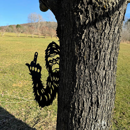 🤣Hilarious Bigfoot Middle-Finger Metal Yard Decor