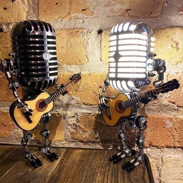 🎙️Vintage Microphone Robot Desk Lamp🎁