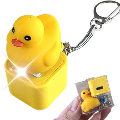 🦆Funny Quacking Duck Hat Keychain