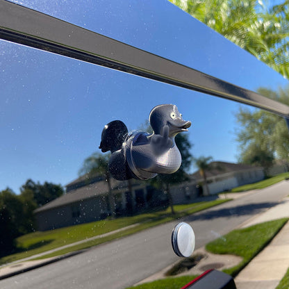 🚗💦 Meet the Ultimate Car Accessory: The Fun Middle Finger Spraying Duck! 🦆💥