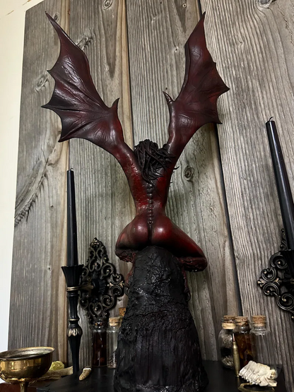 Lilith&Hekate Niktipolos Statue
