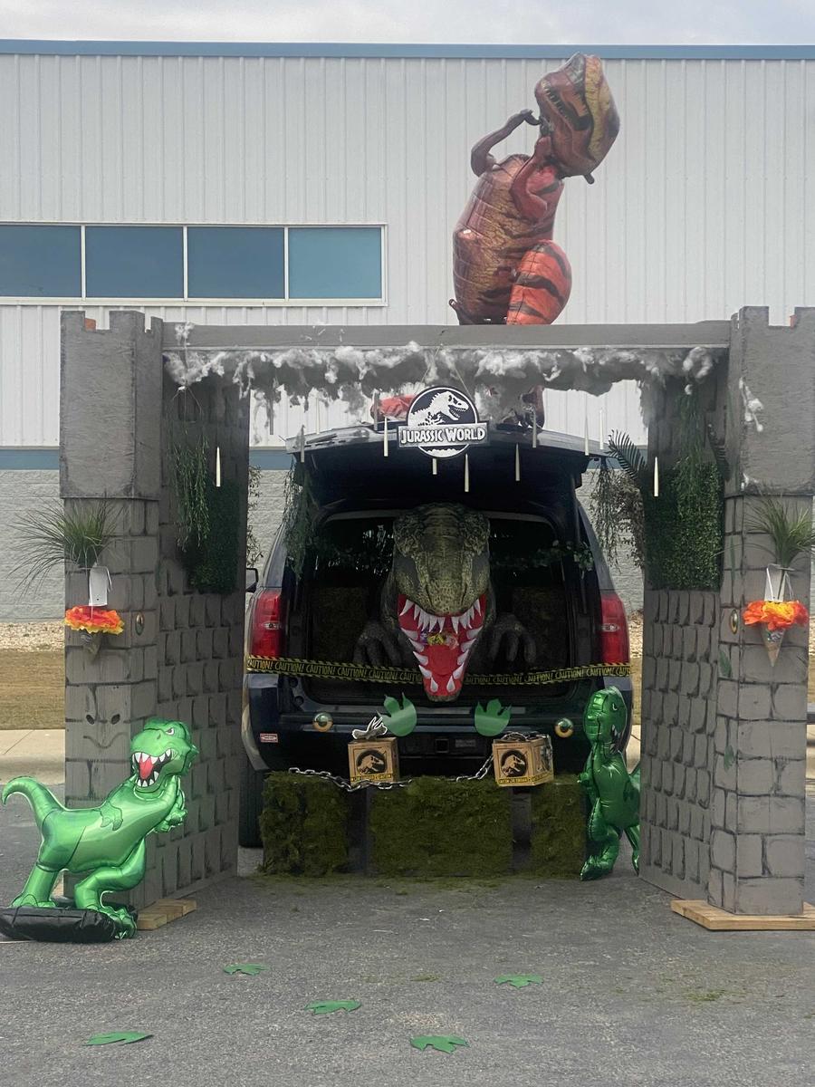 🎃Dinosaur Trunk or Treat Halloween Inflatable 👻