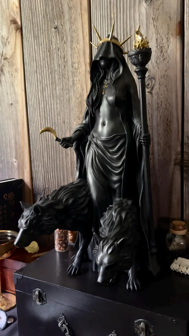 Lilith&Hekate Niktipolos Statue