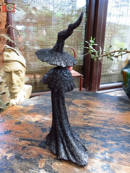🔥LAST DAY 49% OFF - 🧙‍♀️💫Handmade Black Witch Statue: The Guardian of Your Home