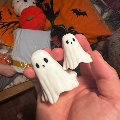 💥Halloween Early Sale 49% OFF👻 Cute Ghost Statue Decoration