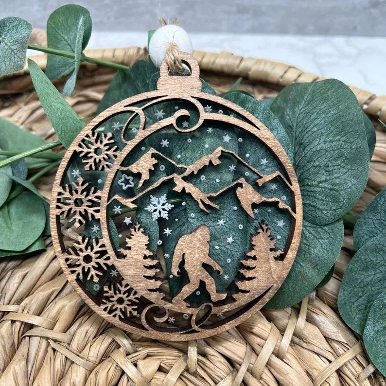 🌲2024 Christmas Gift 50% Off--Bigfoot Christmas Ornament🦶